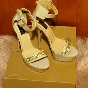 Beige pumps